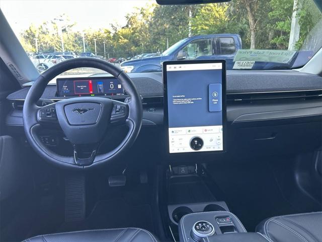 2022 ford mustang mach-e premium