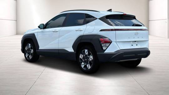 new 2024 hyundai kona sel fwd
