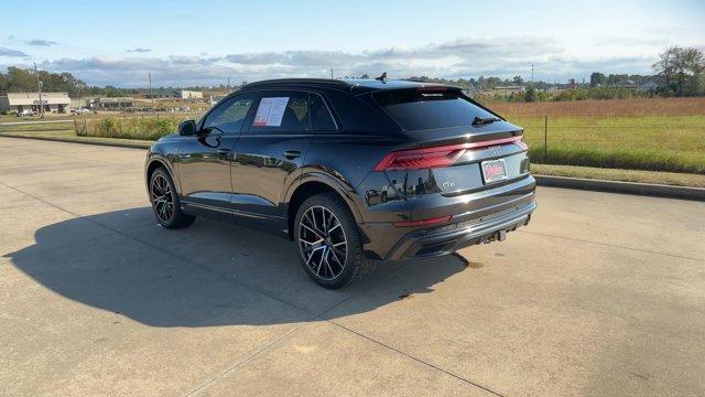 2021 audi q8 55 premium plus