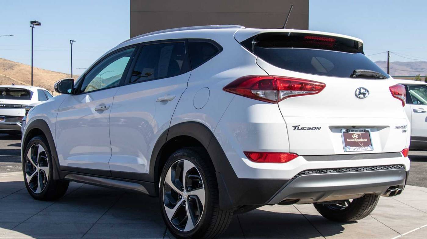 2016 hyundai tucson sport