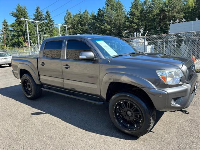2014 toyota tacoma base