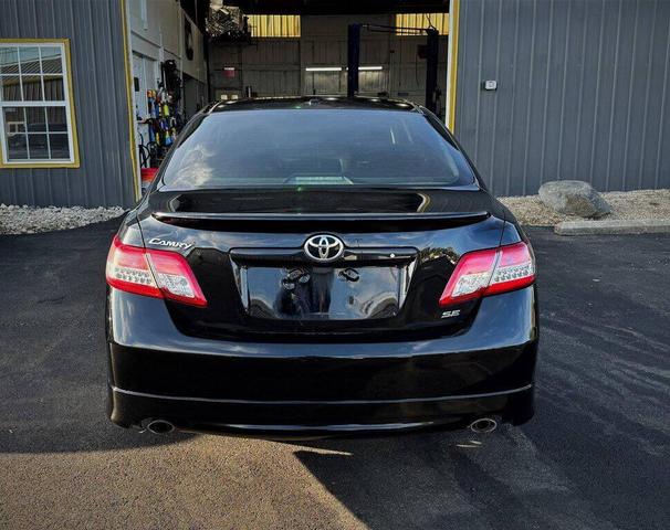 2011 toyota camry se