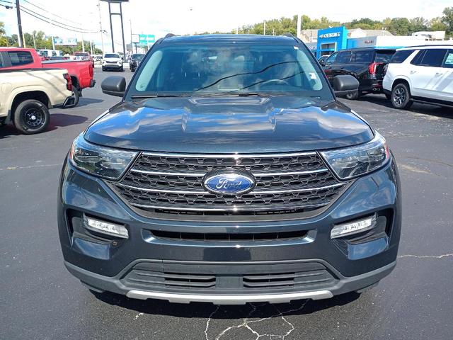 2022 ford explorer xlt
