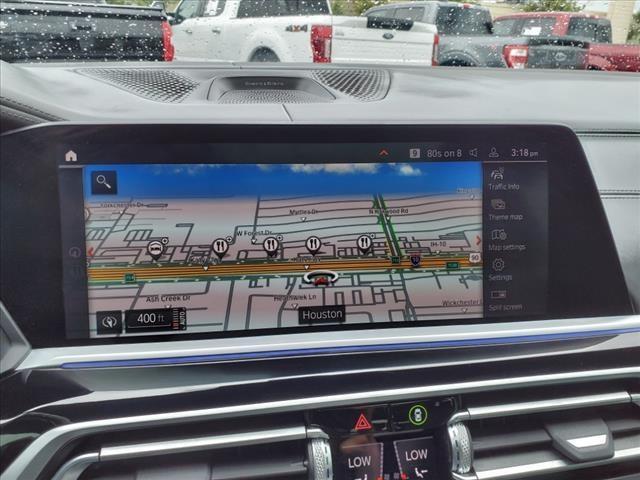 2021 bmw x7 m50i