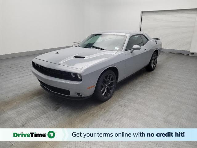 2022 dodge challenger sxt