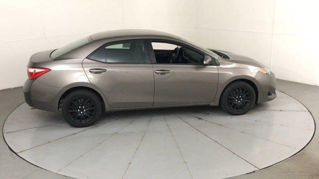 2018 toyota corolla le