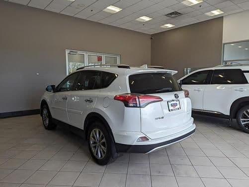 2016 toyota rav4 limited in chester, indiana