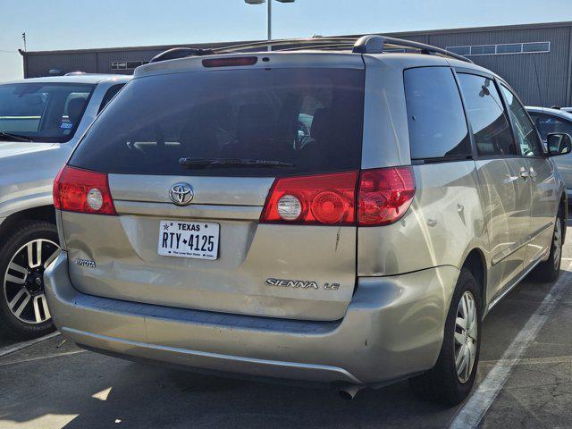 2009 toyota sienna le