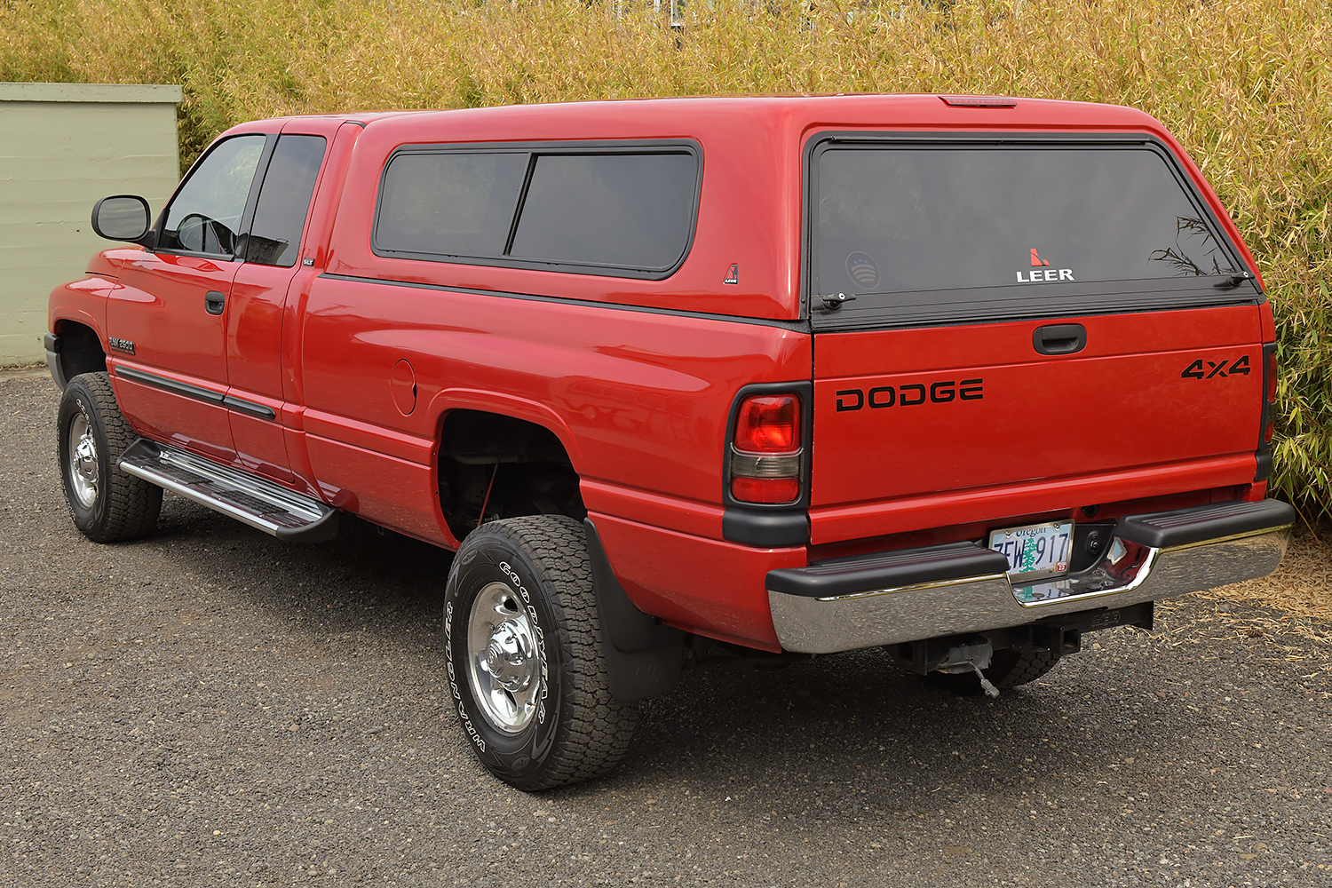 2002 dodge ram 2500 slt quad cab cummins 4×4 6-speed