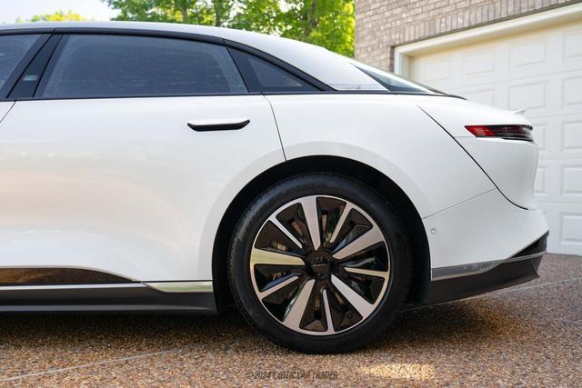 2022 lucid air grand touring