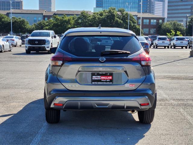 2024 nissan kicks s