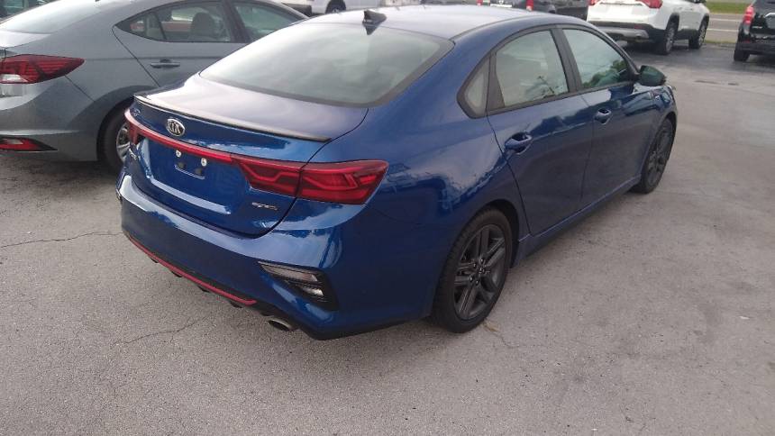 2021 kia forte gt-line