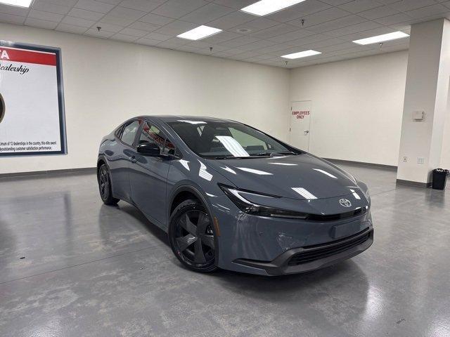 2024 toyota prius le