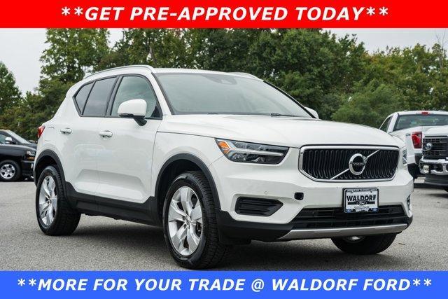 2020 volvo xc40 t4 momentum