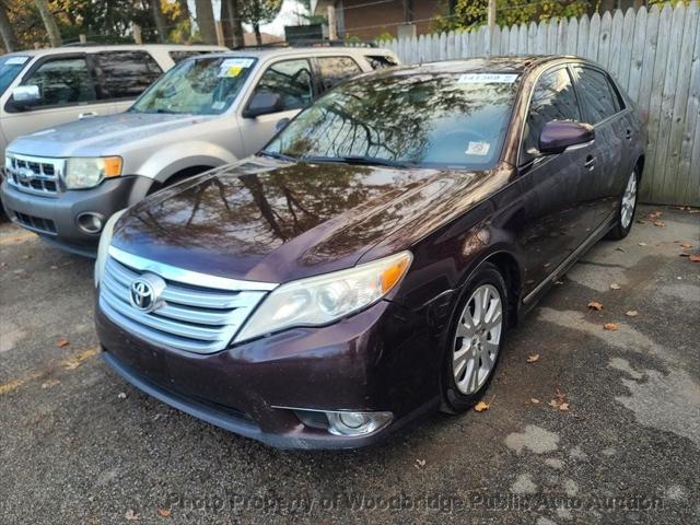 2012 toyota avalon limited