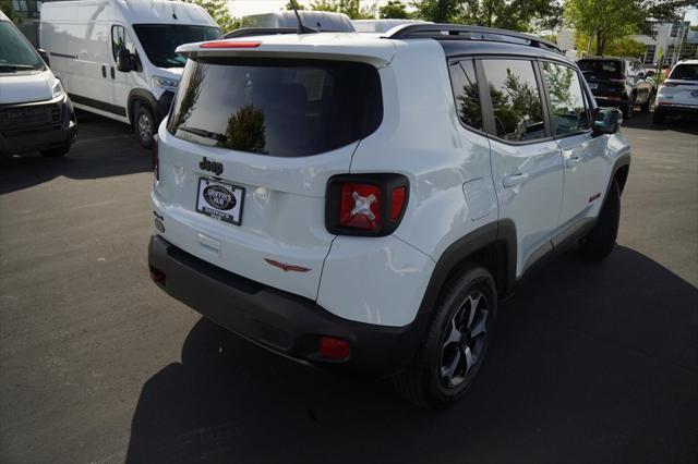 2022 jeep renegade trailhawk