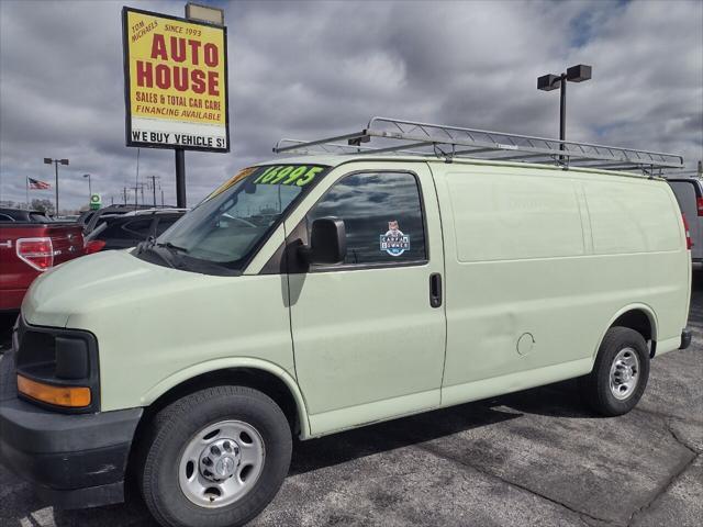 2017 chevrolet express 2500 work van