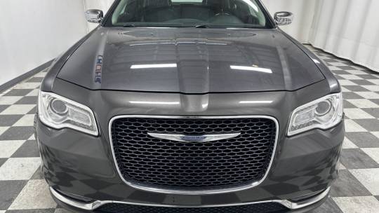 2018 Chrysler 300