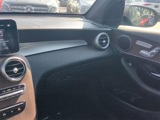 2021 mercedes-benz glc 300 base