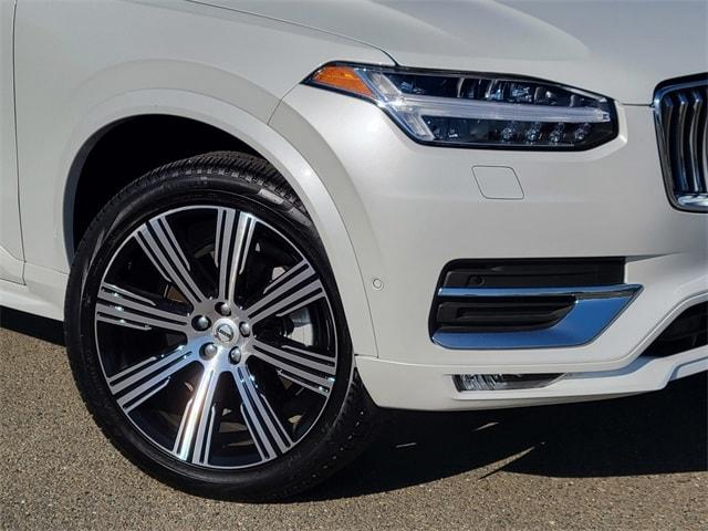 2024 volvo xc90 b5 plus