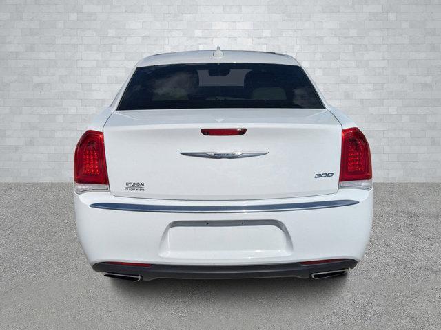 2020 chrysler 300 touring