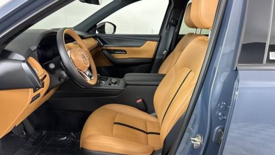 2025 Mazda CX-70