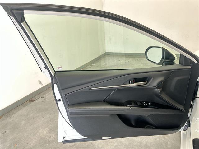 2025 toyota camry x rhd