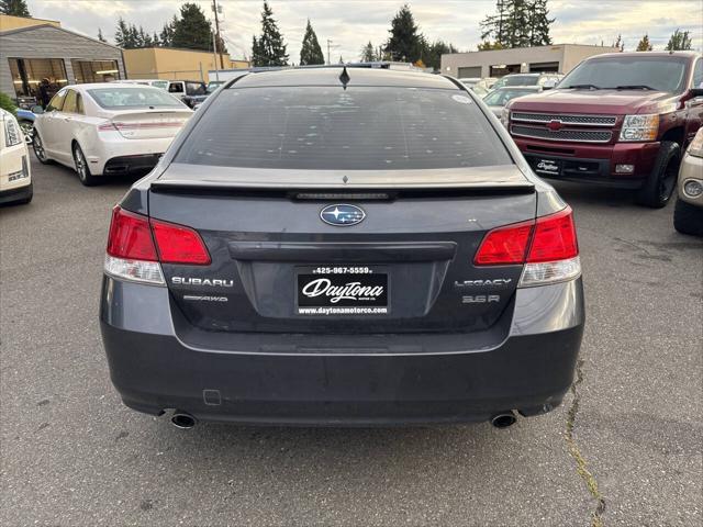 2011 subaru legacy limited