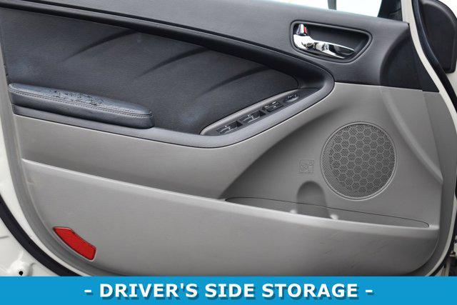 2014 kia forte lx