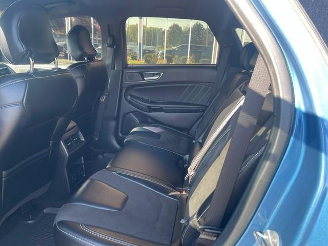 2019 ford edge st