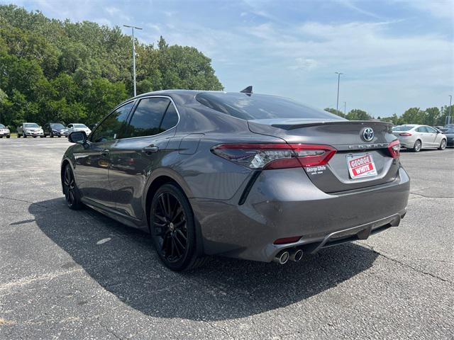 2021 toyota camry xse