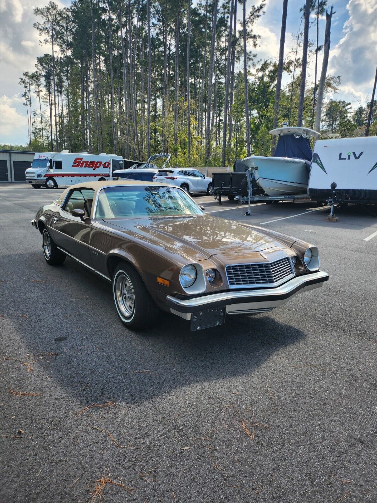 1975 chevrolet camaro lt