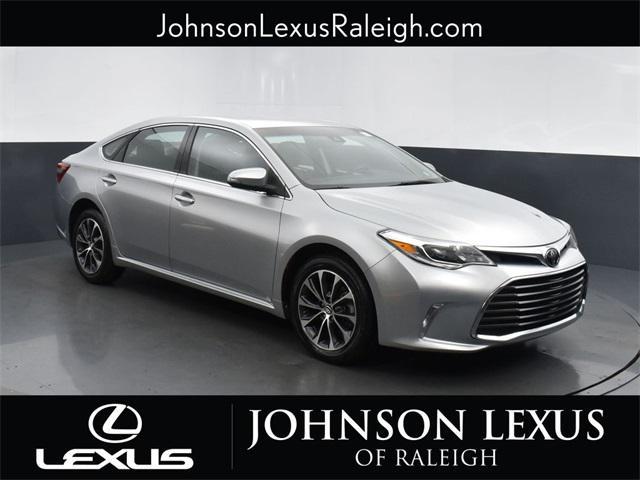 2018 toyota avalon xle