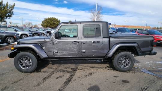 2024 Jeep Gladiator