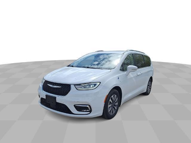 2021 chrysler pacifica hybrid touring l