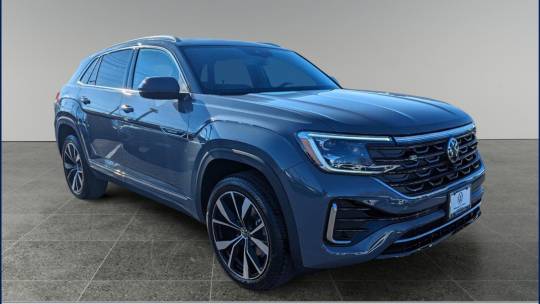 2025 Volkswagen se
