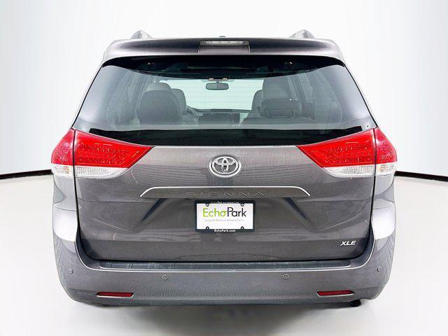 2012 toyota sienna xle