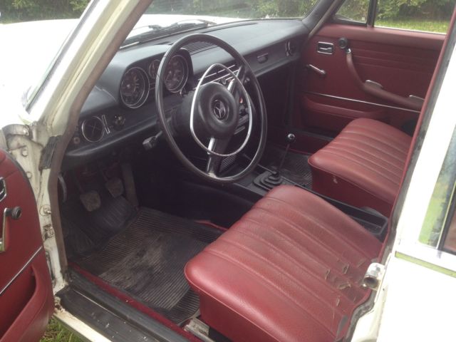 1969 mercedes 250 rare maqnual shift 4 speed
