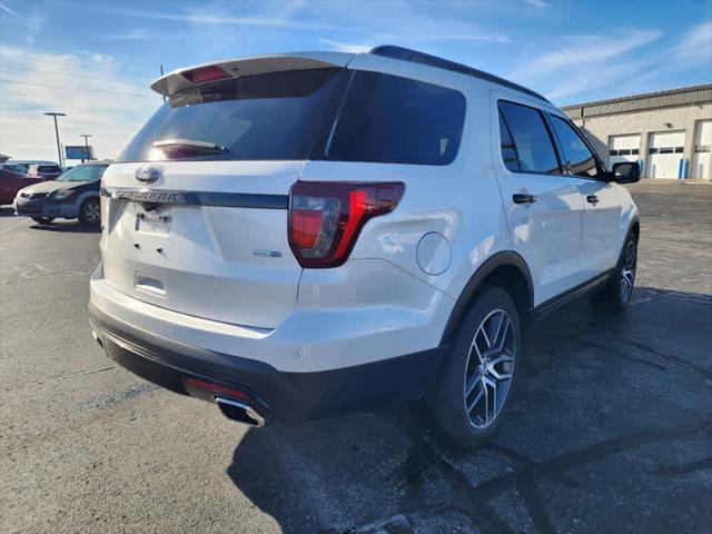 2017 ford explorer sport