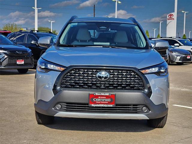 2023 toyota corolla cross le