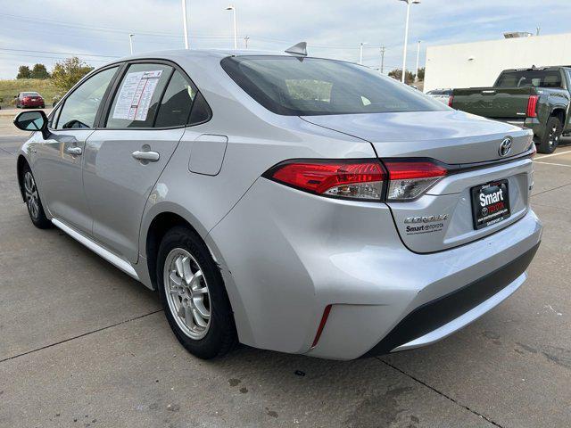 2020 toyota corolla hybrid le
