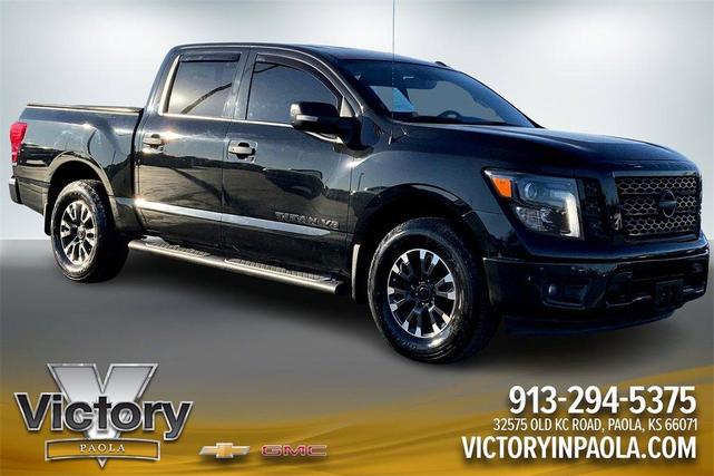 2018 nissan titan sv