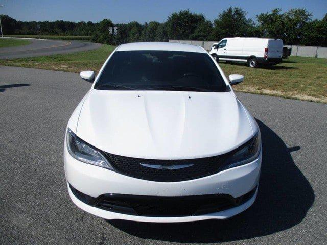 used 2015 chrysler 200 s milford, de 19963 for sale in milford, delaware