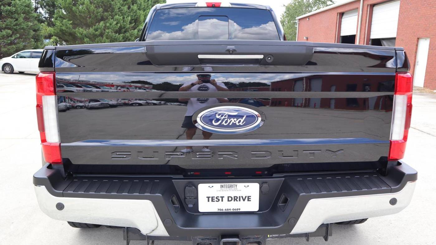 2017 ford f-450 super duty lariat