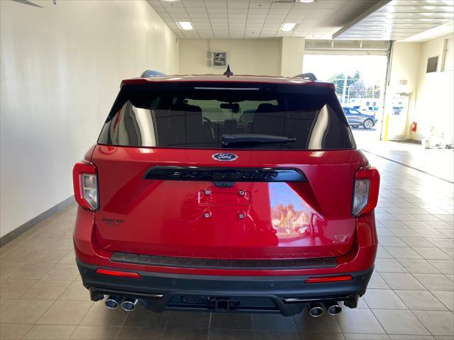 2023 ford explorer st