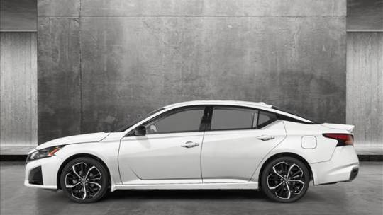 2025 Nissan Altima