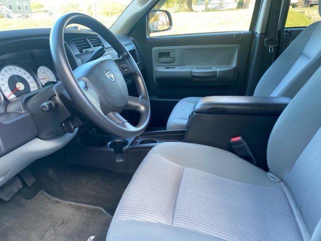 2011 dodge dakota big horn/lone star