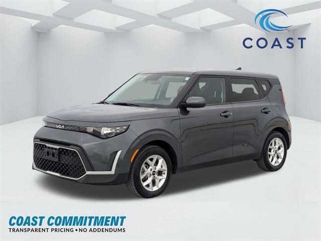 2023 kia soul lx