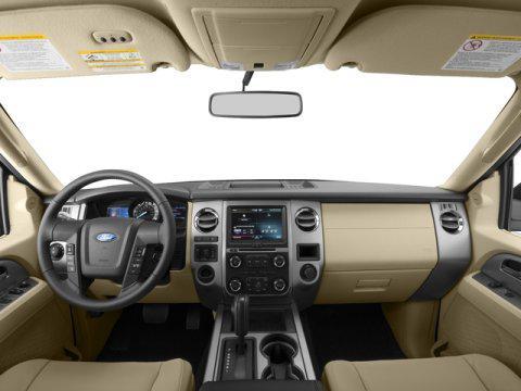 2016 ford expedition xlt