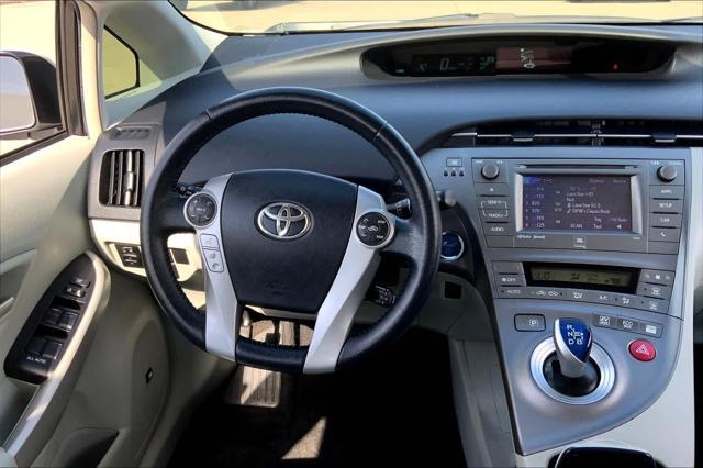 2014 toyota prius four